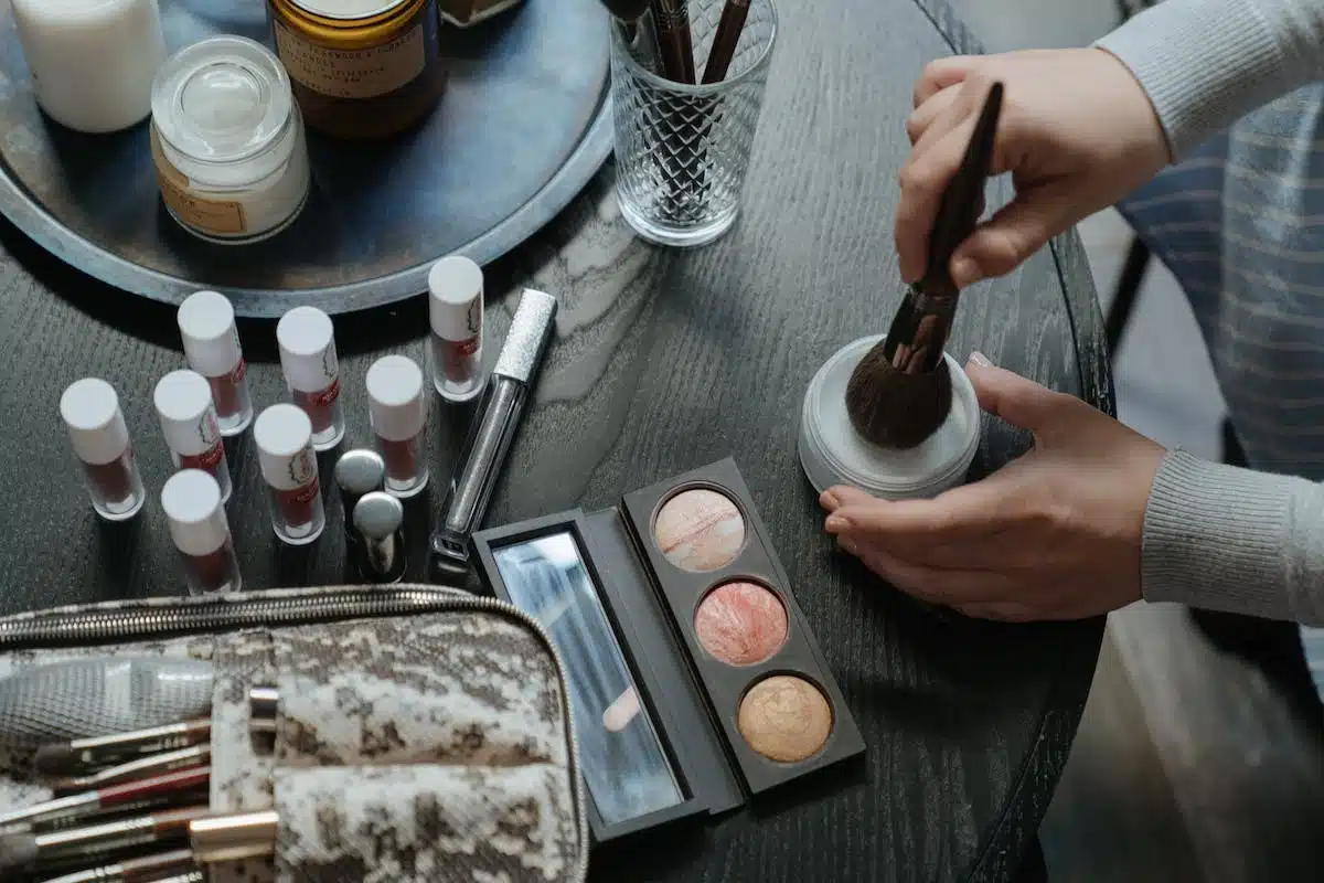 Les meilleurs produits de beauté pour les peaux sensibles : le guide complet