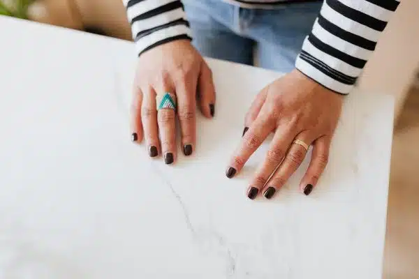 Les secrets pour une manucure impeccable chez soi
