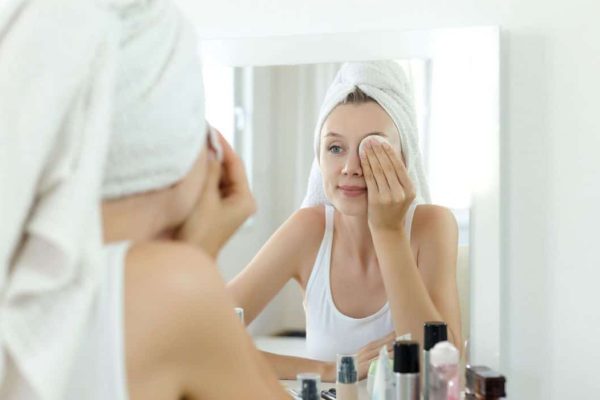 Routine visage : dans quel ordre appliquer des soins ?