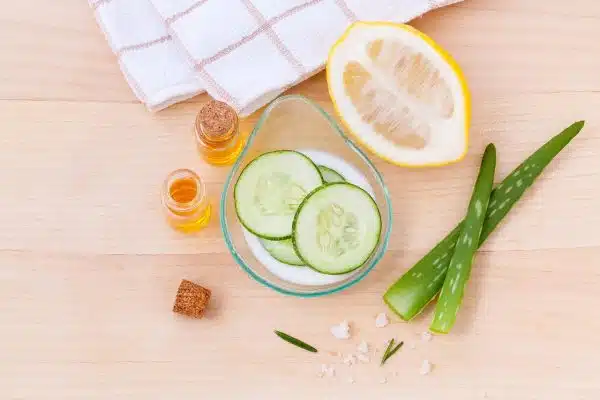 Découvrez les meilleures astuces pour réduire les cernes et les poches sous les yeux